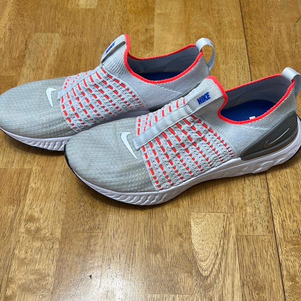 Nike React Phantom Run